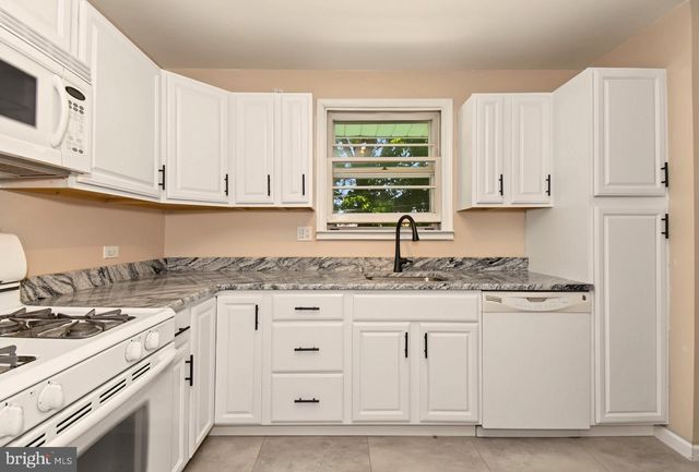 609 MANSFIELD RD, Willow Grove, PA 19090