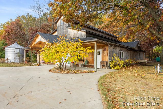 14186 S Mocking Bird Lane, Grant Twp, MI 49327