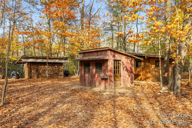 14186 S Mocking Bird Lane, Grant Twp, MI 49327