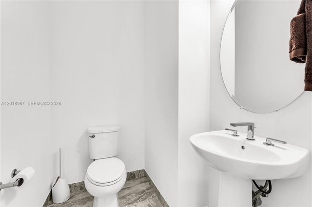 582 Parsons Way ., Deerfield Beach, FL 33442