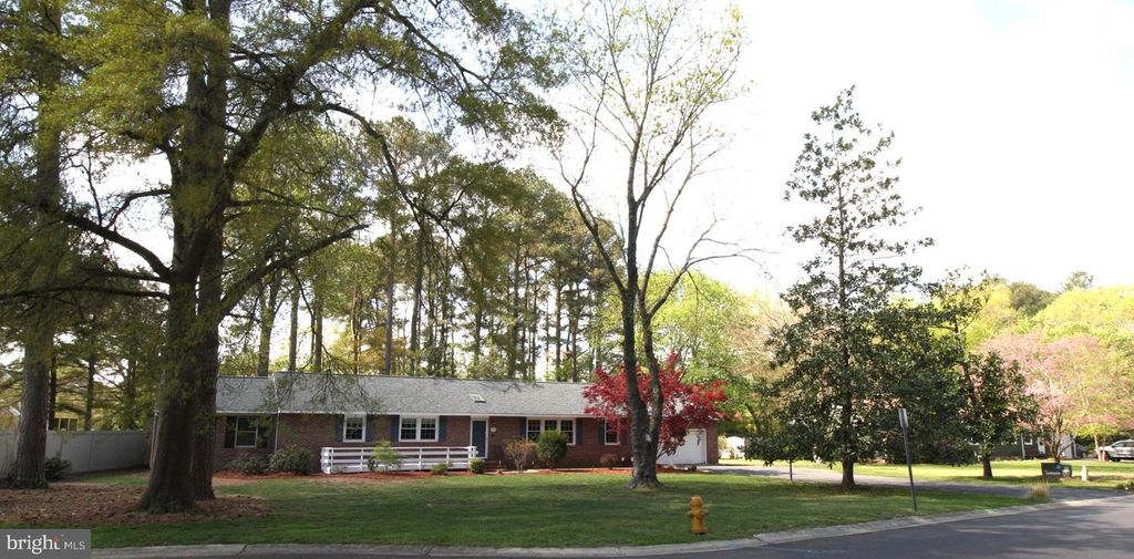 1036 S SCHUMAKER DR, Salisbury, MD 21804