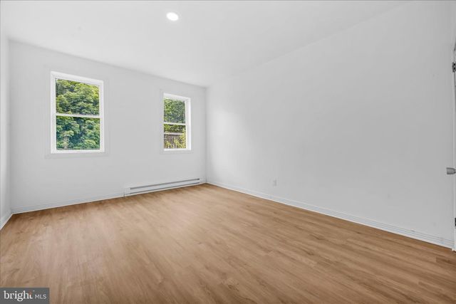 434 E MAHANOY ST, Mahanoy City, PA 17948