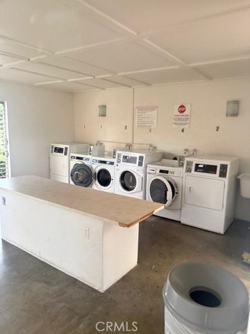 2210 Via Mariposa C, Laguna Woods, CA 92637