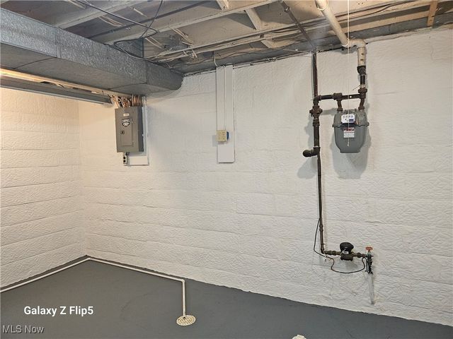 2153 Lyon Boulevard, Poland, OH 44514