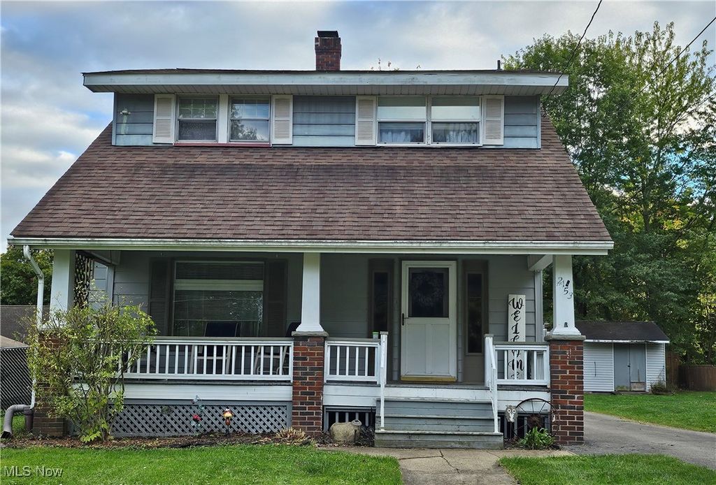 2153 Lyon Boulevard, Poland, OH 44514