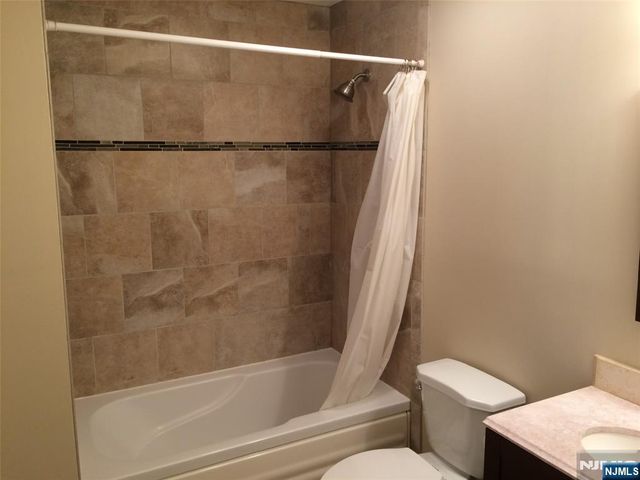 2388 Quill Court, Mahwah, NJ 07430