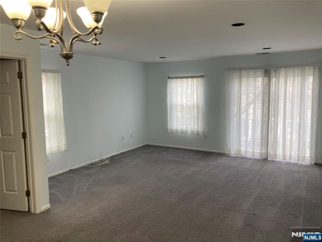 2388 Quill Court, Mahwah, NJ 07430