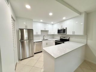 418 Pine Glen Lane C-1, Greenacres, FL 33463