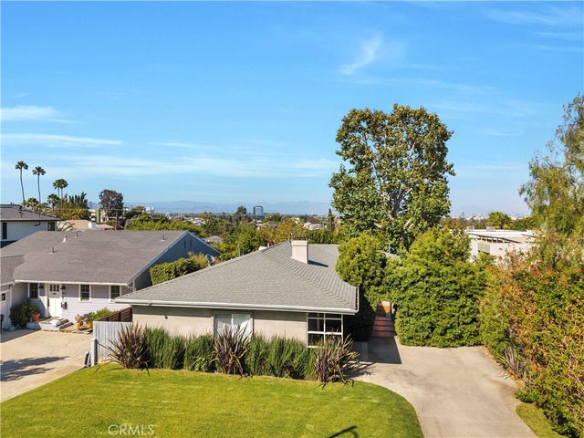 3540 Mountain View, Los Angeles, CA 90066