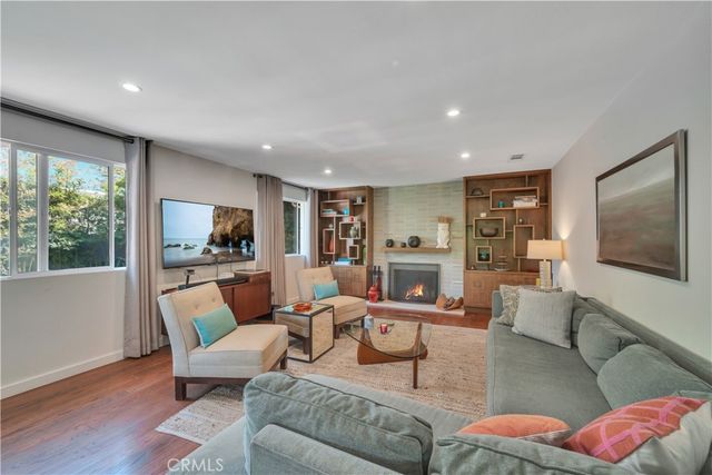 3540 Mountain View, Los Angeles, CA 90066