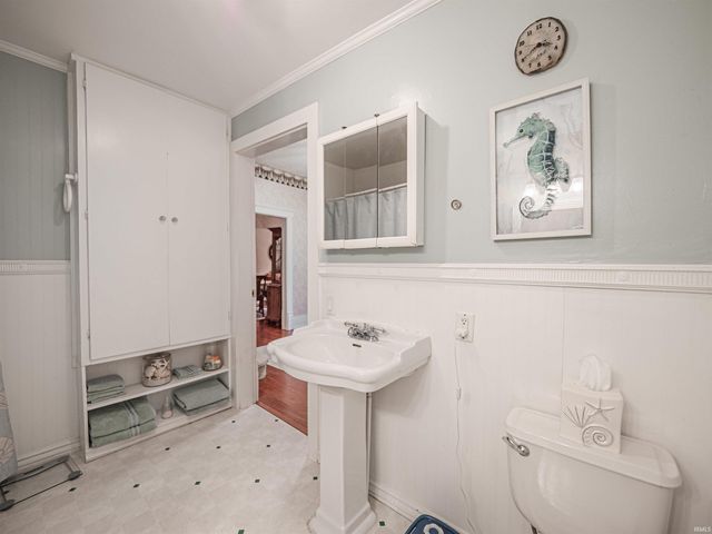 406 S Main Street, Owensville, IN 47665