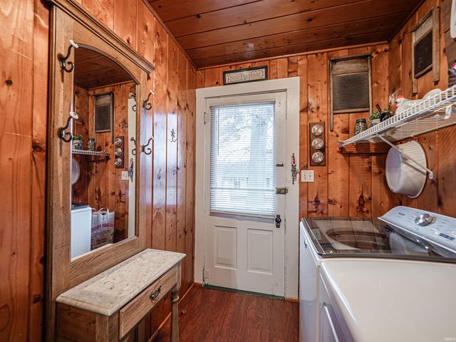 406 S Main Street, Owensville, IN 47665