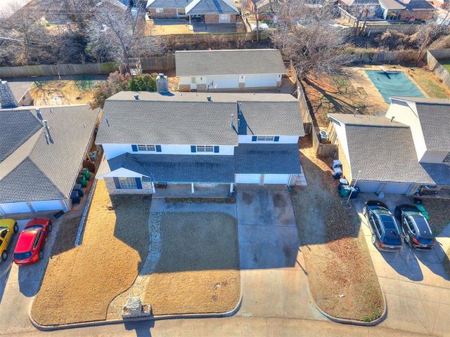 6304 Lansbrook Lane, Oklahoma City, OK 73132