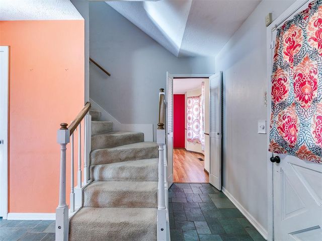 6304 Lansbrook Lane, Oklahoma City, OK 73132