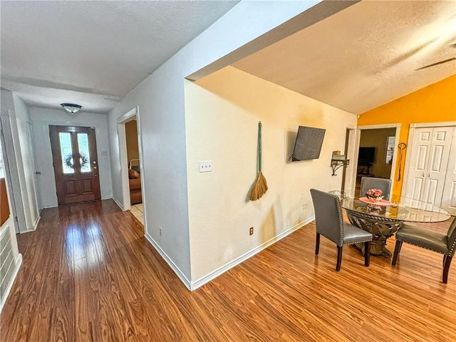 296 County Road 1601, Alice, TX 78332