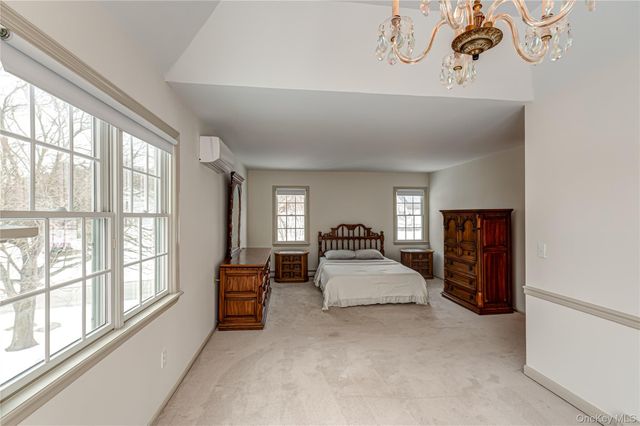 2 Sea View Lane, Mount Sinai, NY 11766