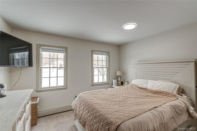 2 Sea View Lane, Mount Sinai, NY 11766