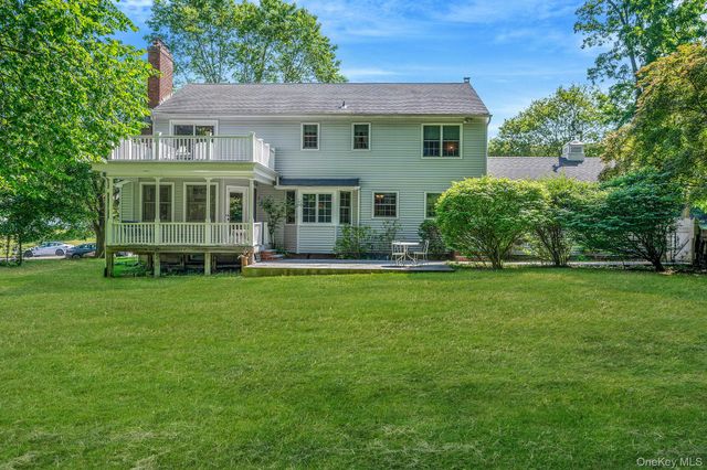 2 Sea View Lane, Mount Sinai, NY 11766