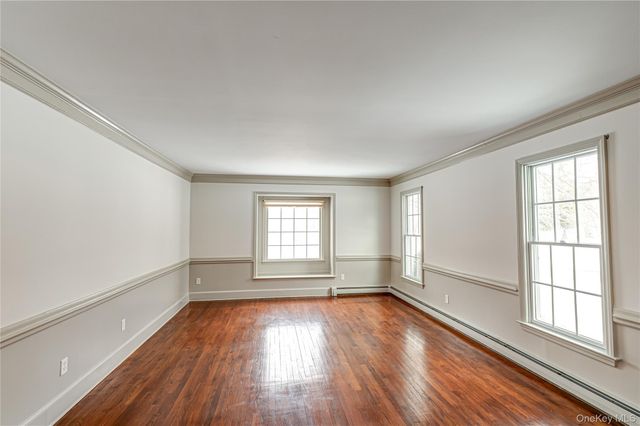 2 Sea View Lane, Mount Sinai, NY 11766