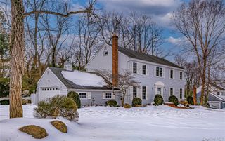 2 Sea View Lane, Mount Sinai, NY 11766