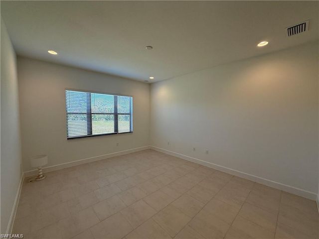 20623 Fair Oak LN, Estero, FL 33928