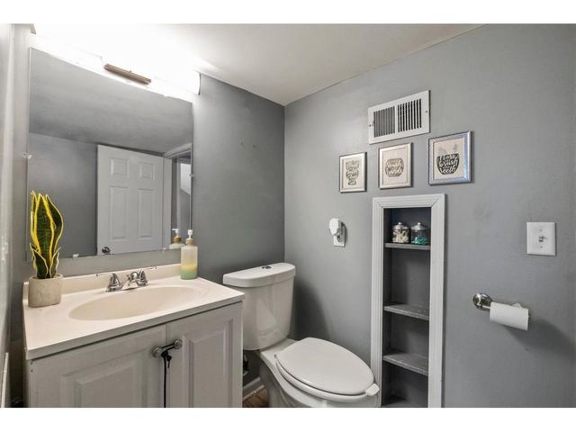 4715 Camden Avenue N, Minneapolis, MN 55430