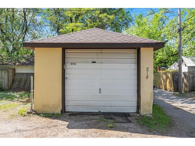 4715 Camden Avenue N, Minneapolis, MN 55430