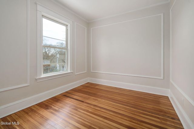 18 Fairlawn Avenue, Albany, NY 12203