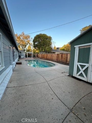 2550 4th Avenue, Merced, CA 95340