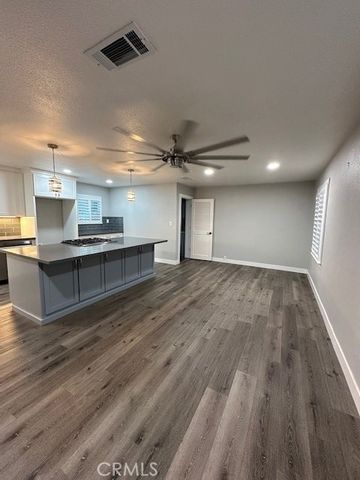 2550 4th Avenue, Merced, CA 95340