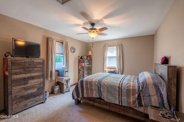 4 Leo Street, Queensbury, NY 12804