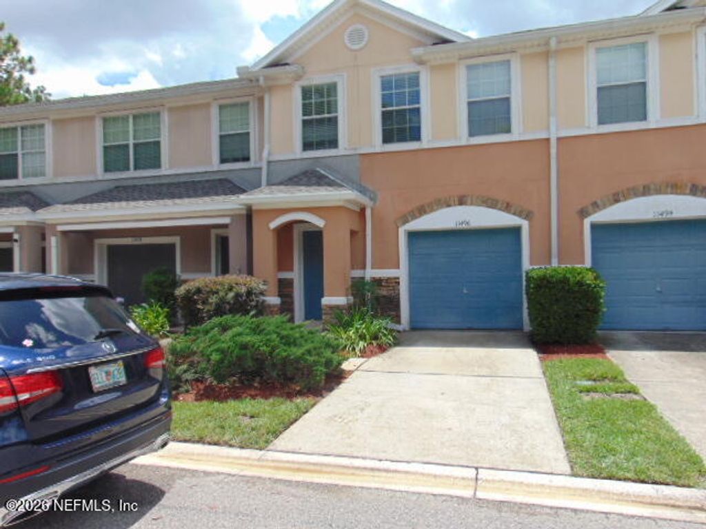13496 ESSENCE Court, Jacksonville, FL 32258