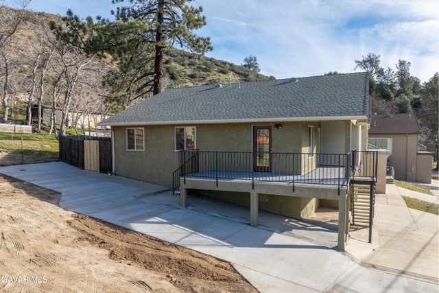 17819 Elizabeth Lake Road, Lake Hughes, CA 93532
