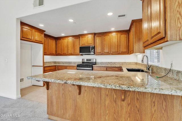 17819 Elizabeth Lake Road, Lake Hughes, CA 93532