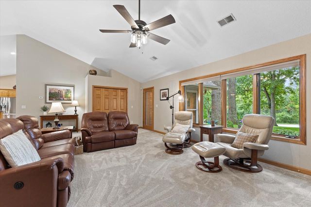 2416 N 118th STREET, Wauwatosa, WI 53226