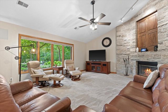 2416 N 118th STREET, Wauwatosa, WI 53226