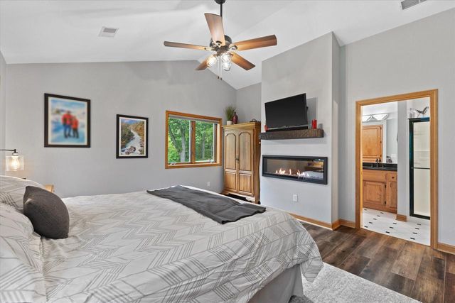 2416 N 118th STREET, Wauwatosa, WI 53226
