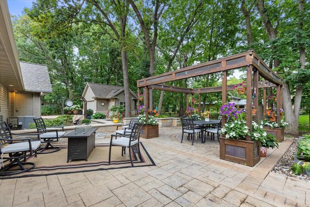 2416 N 118th STREET, Wauwatosa, WI 53226