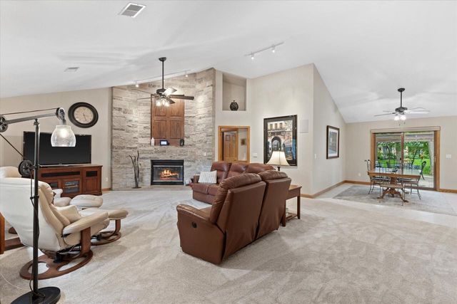 2416 N 118th STREET, Wauwatosa, WI 53226