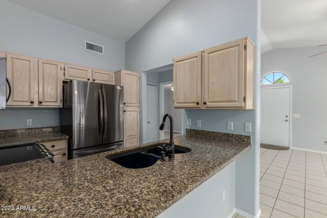 14300 W Bell Road Unit 349, Surprise, AZ 85374