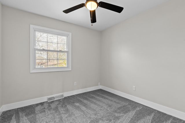 3708 Central Avenue, Valparaiso, IN 46383