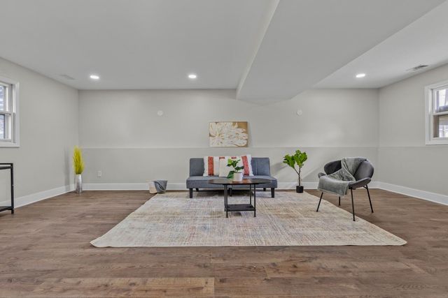 3708 Central Avenue, Valparaiso, IN 46383