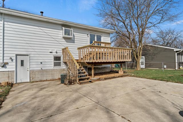 3708 Central Avenue, Valparaiso, IN 46383