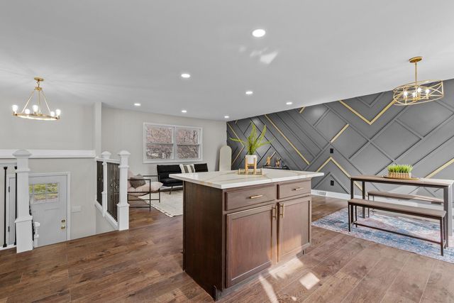 3708 Central Avenue, Valparaiso, IN 46383