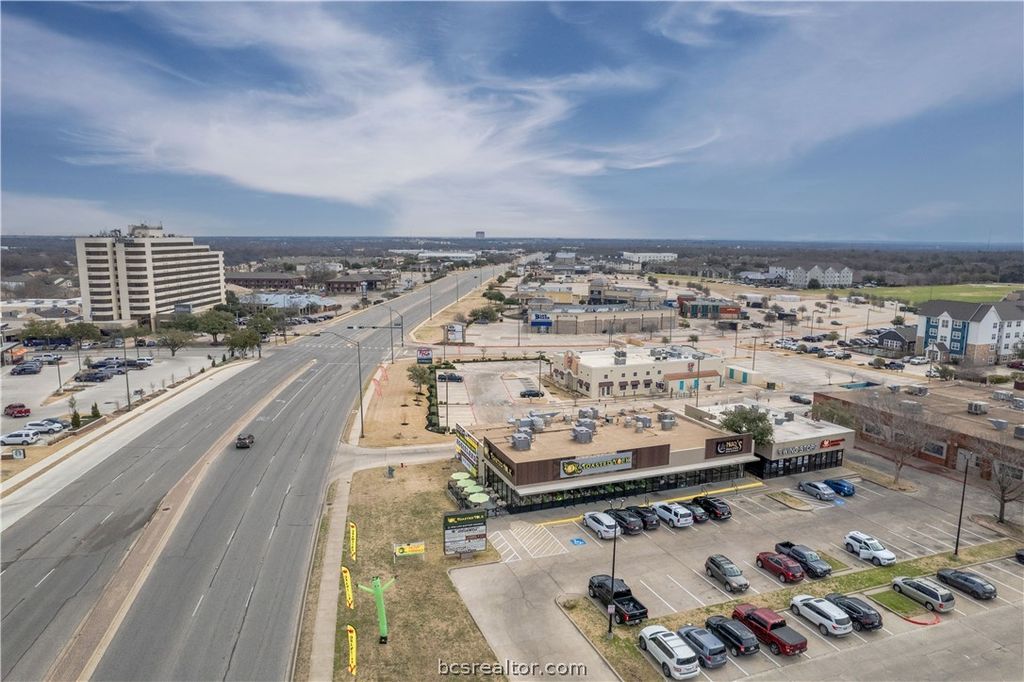 700 University Drive E 100F, College Station, TX 77840 — photo 4
