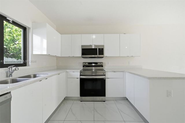 11982 SW 213th St 11982, Miami, FL 33177
