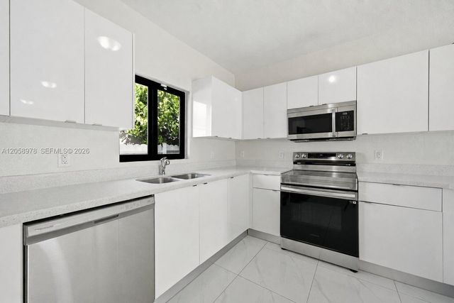 11982 SW 213th St 11982, Miami, FL 33177
