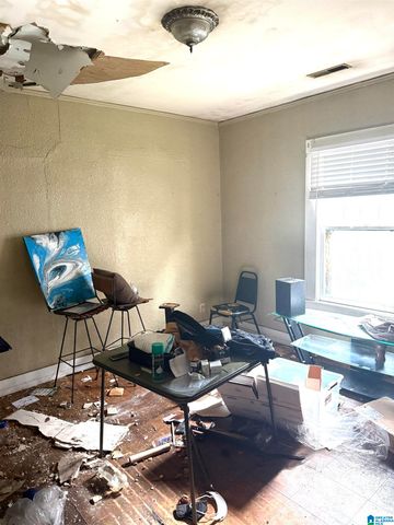 809 11TH STREET SW, Birmingham, AL 35211