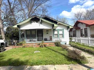 809 11TH STREET SW, Birmingham, AL 35211