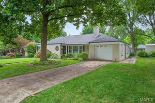 430 Cannonbury Drive, Webster Groves, MO 63119